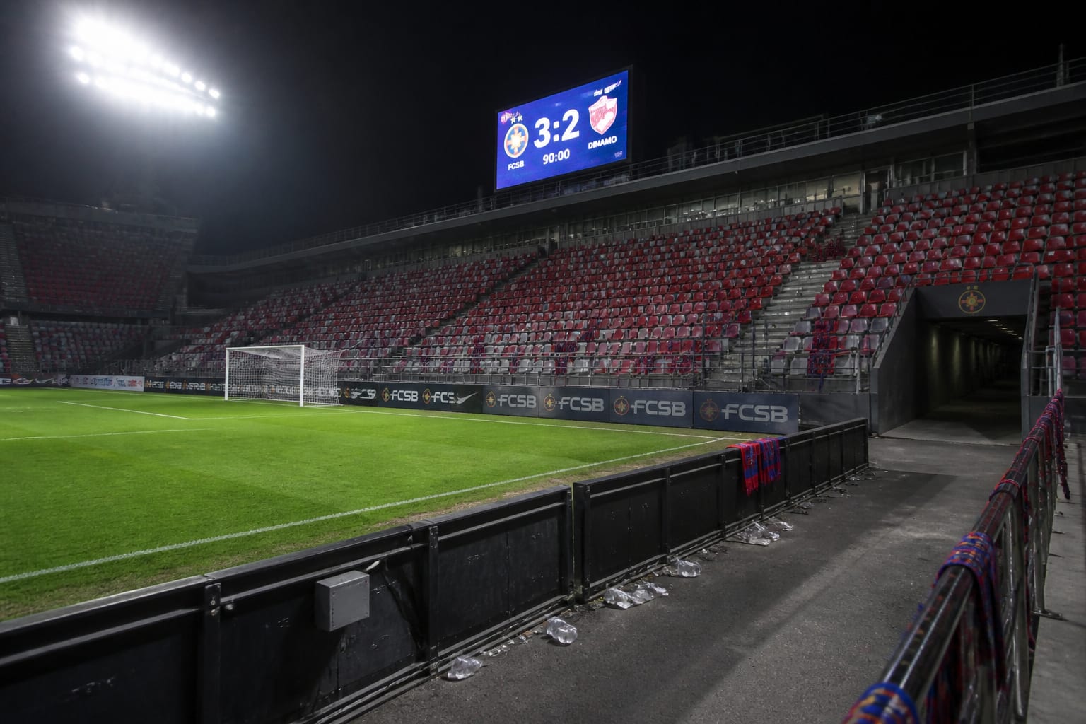FCSB a învins FC Botoșani cu 3-2 și a urcat pe primul loc în Superligă după un gol marcat în prelungiri