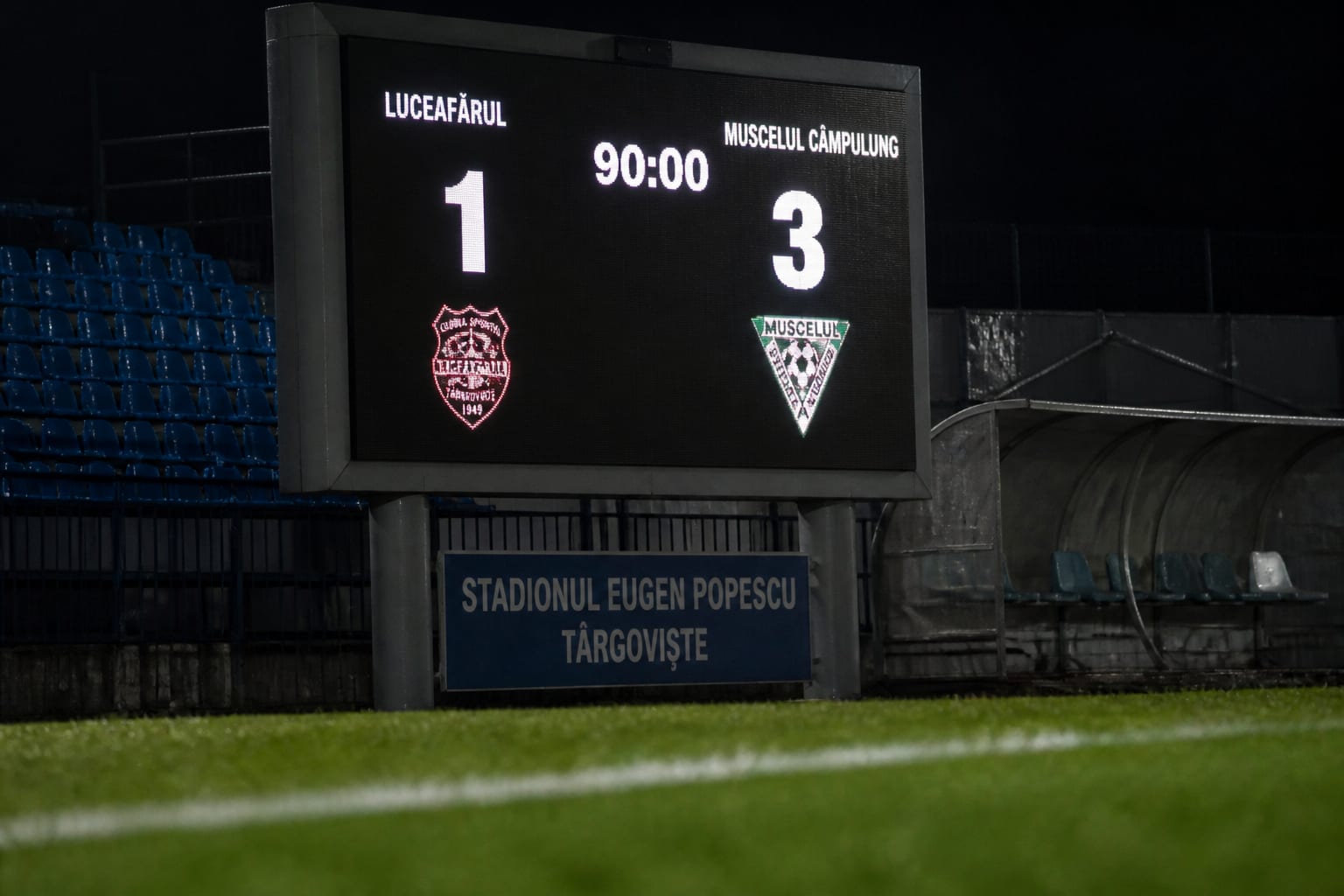 FCSB a pierdut al doilea meci consecutiv în Superligă, scor 1-3 cu UTA Arad