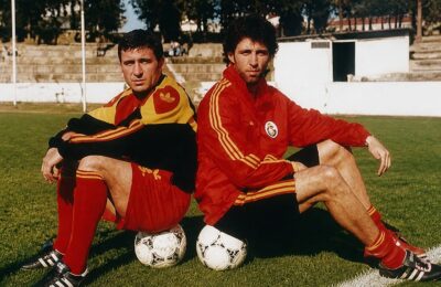 Hakan Şukur spune că instituțiile din Turcia i-au șters numele din fotbal după exilul în California