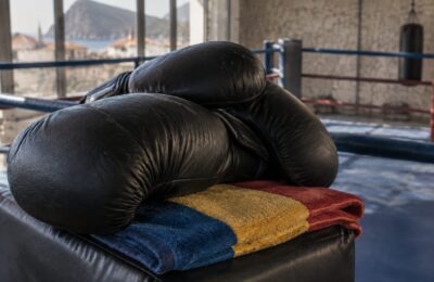 România are patru finaliști la Campionatele Europene de box Under-17